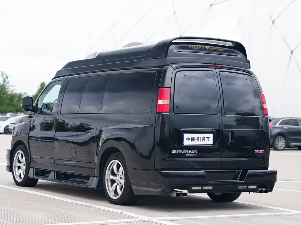 GMC Savana — миниатюра 23