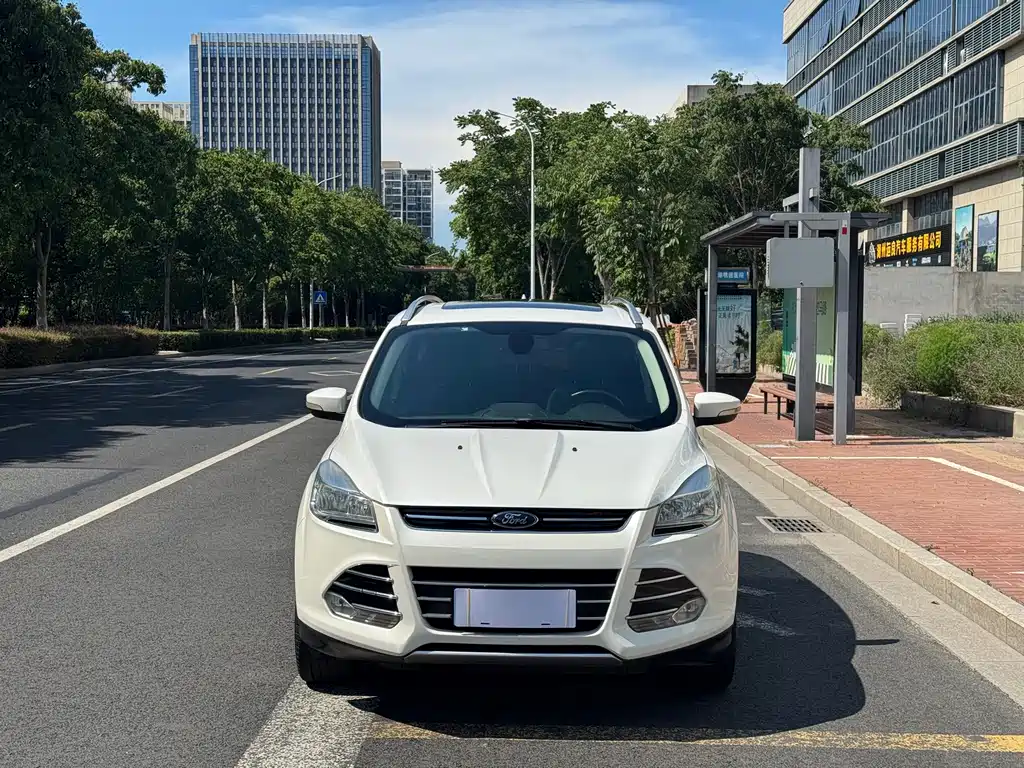 Ford Kuga — миниатюра 2