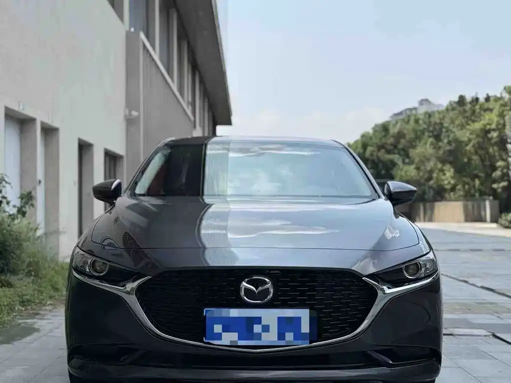Mazda 3 Axela — миниатюра 2