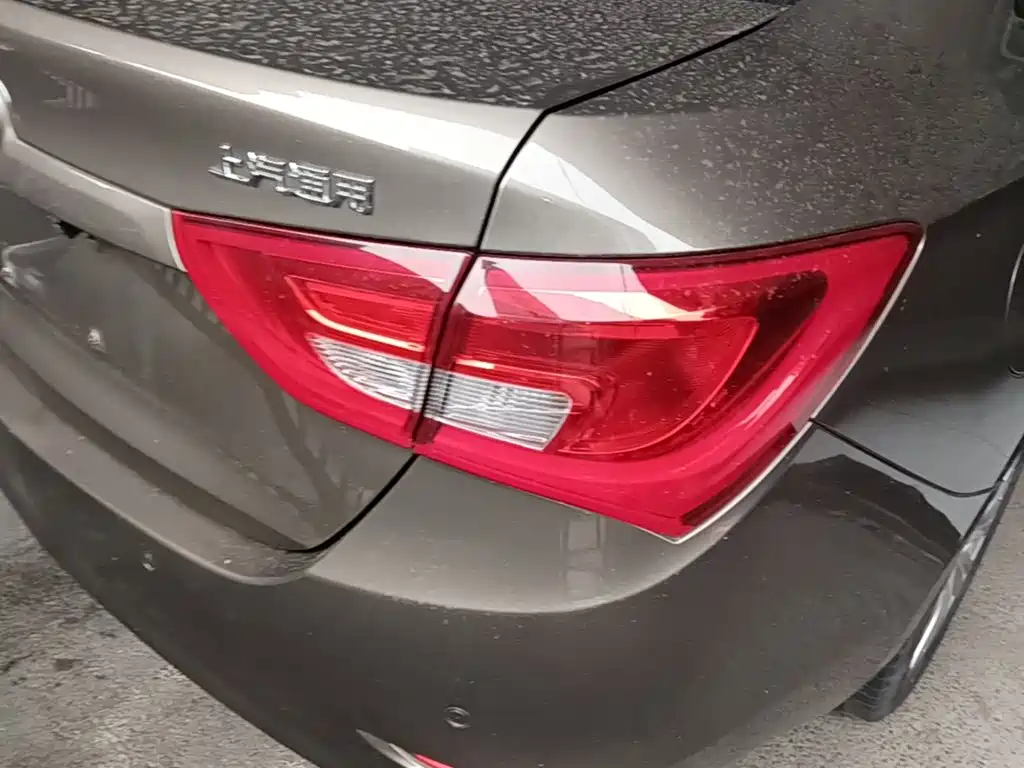 Buick Excelle — миниатюра 8