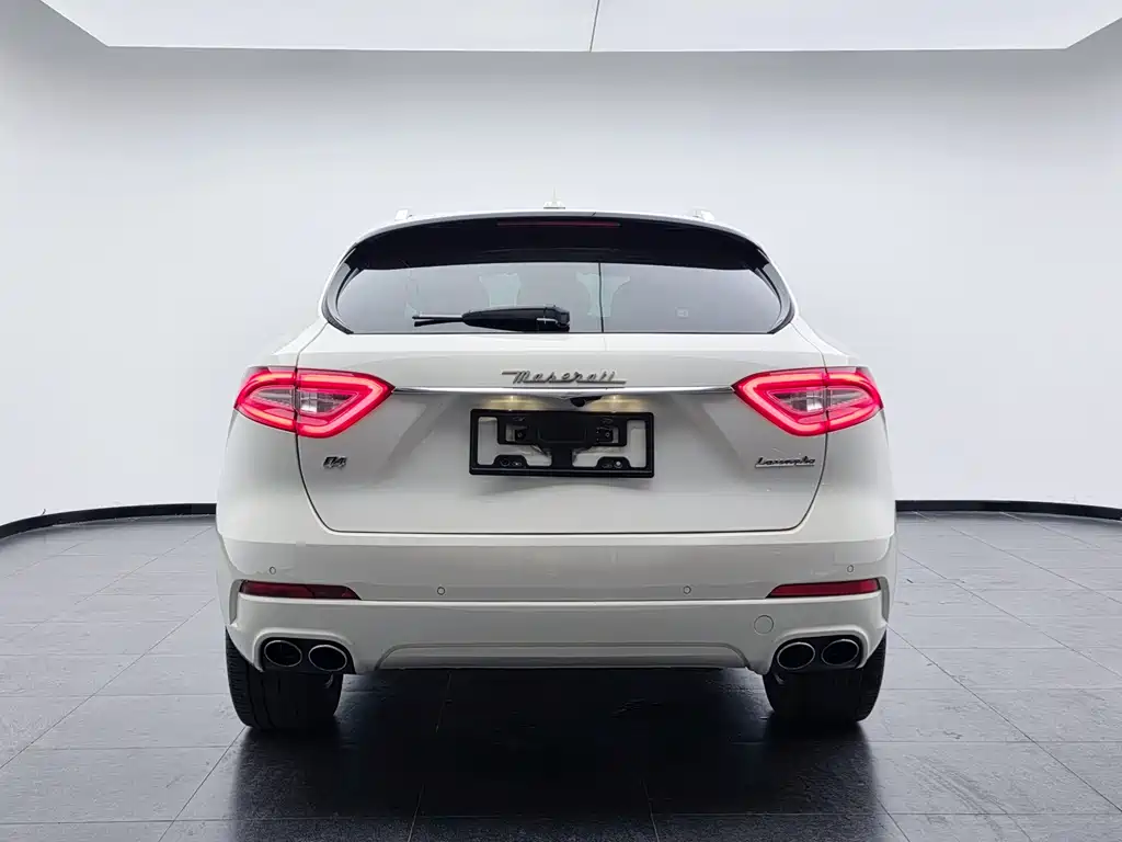 Maserati Levante — миниатюра 8