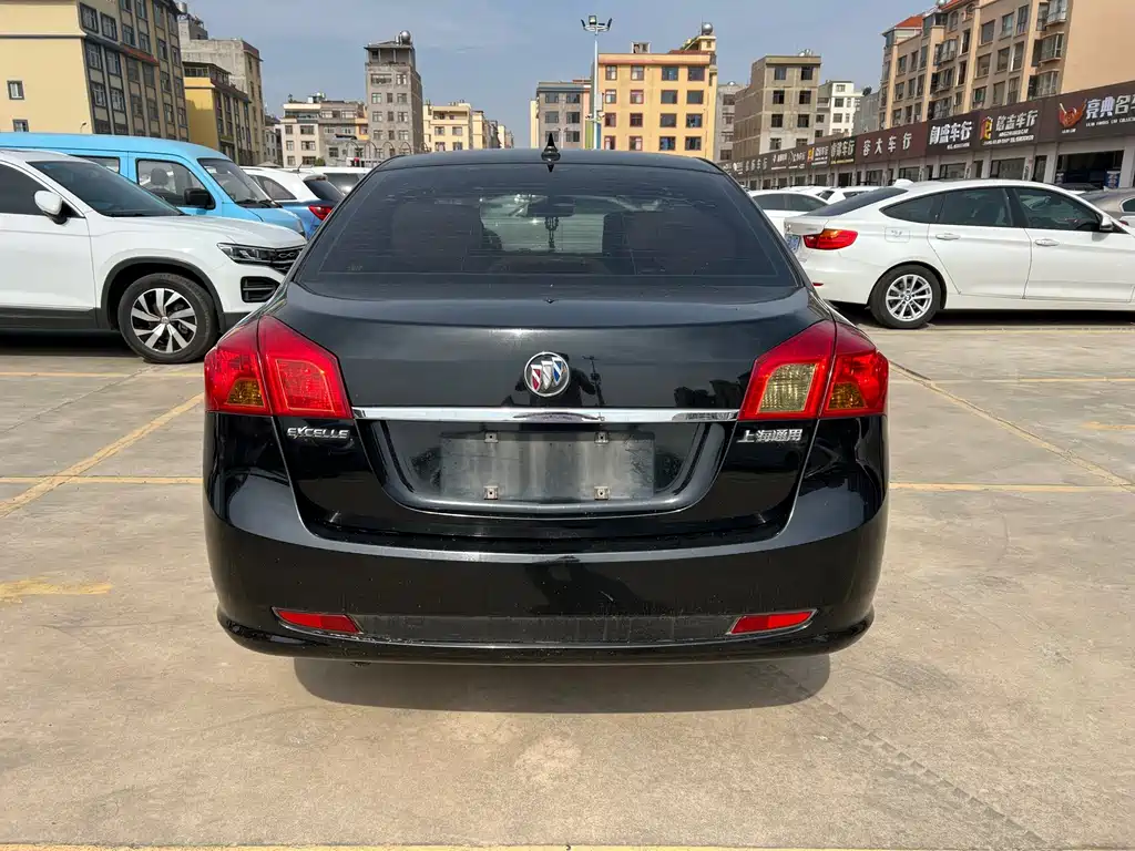 Buick Excelle — миниатюра 6