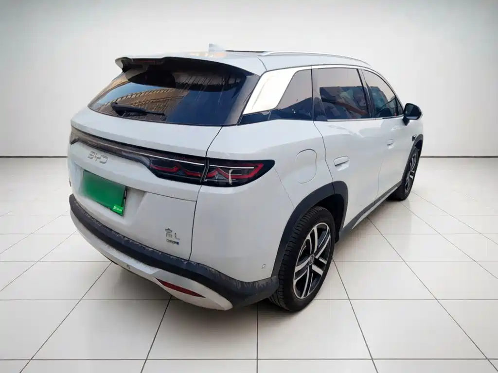 BYD L DM-i — миниатюра 4