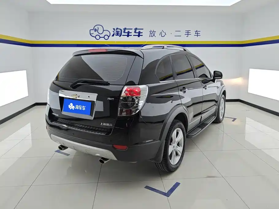 Chevrolet Captiva — миниатюра 3