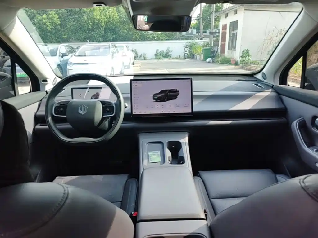 Leapmotor Leapmotor C10 — миниатюра 10