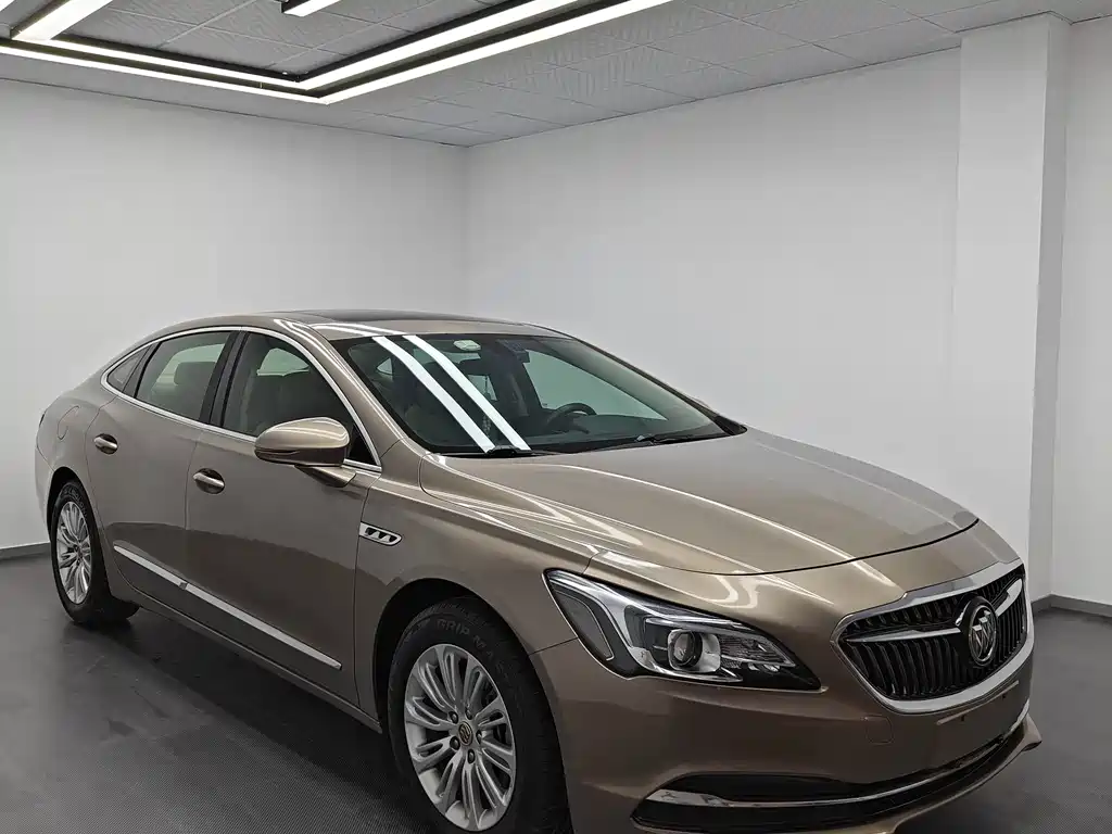 Buick LaCrosse — миниатюра 3