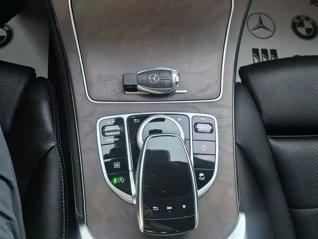 Mercedes-Benz GLC — миниатюра 13