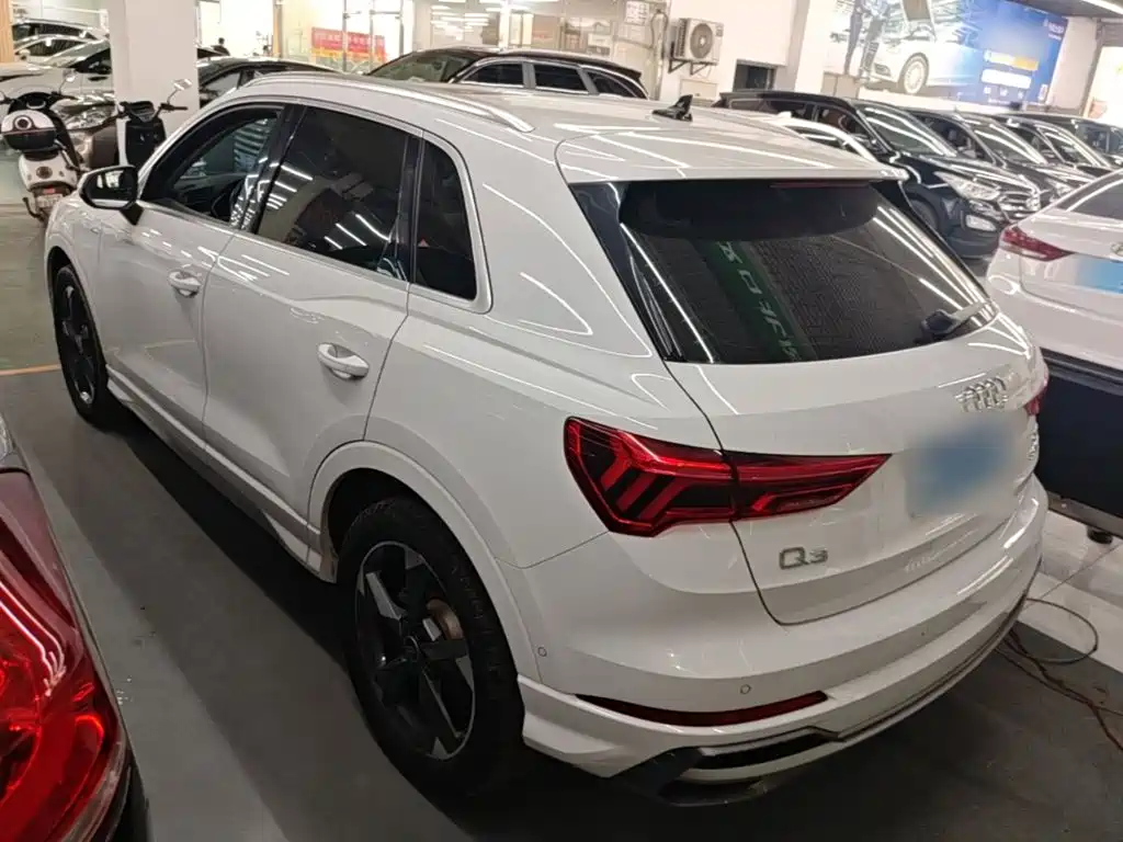 Audi Q3 — миниатюра 5