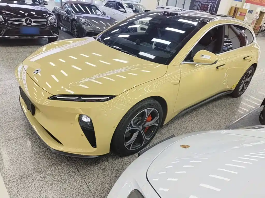 NIO ET5T — миниатюра 2
