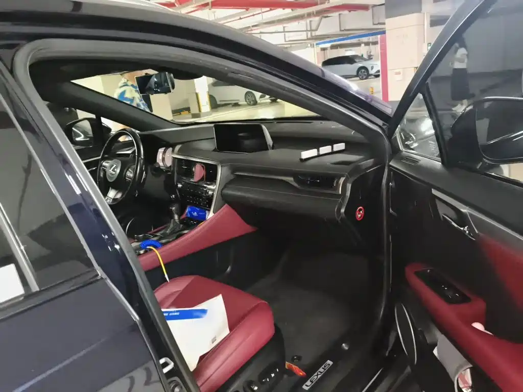 Lexus RX — миниатюра 20