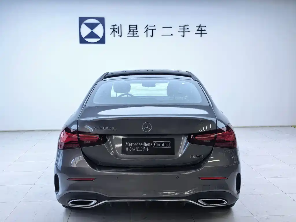 Mercedes-Benz A-Class A 2023 A 200 L Fashion