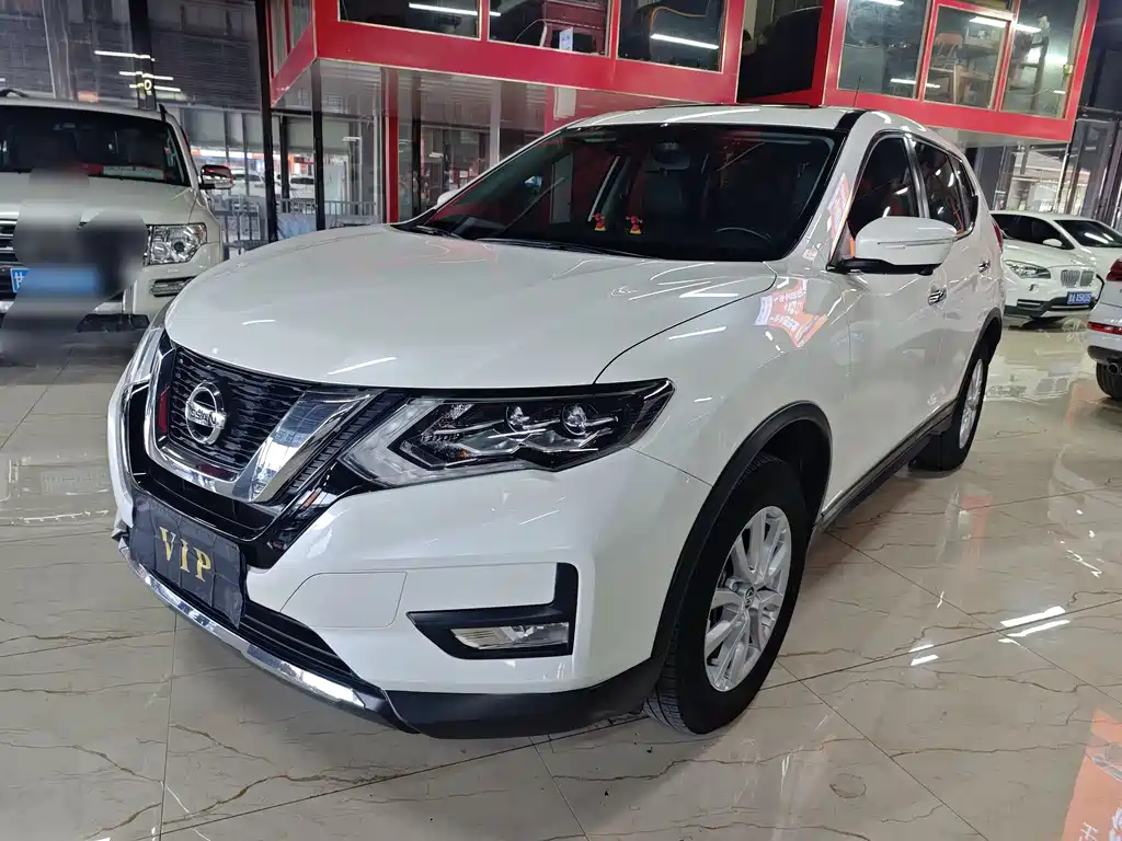 NISSAN QIJUN