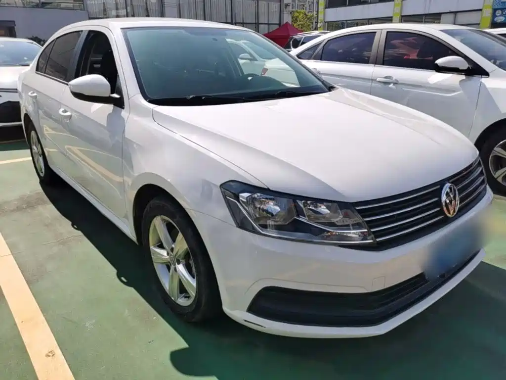 Volkswagen Lavida — миниатюра 4