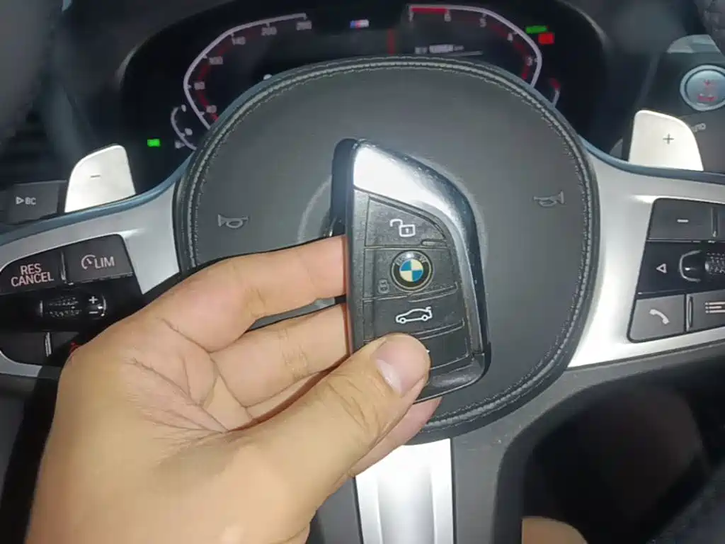 BMW X4 — миниатюра 9