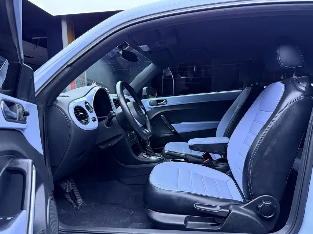 Volkswagen Beetle — миниатюра 17