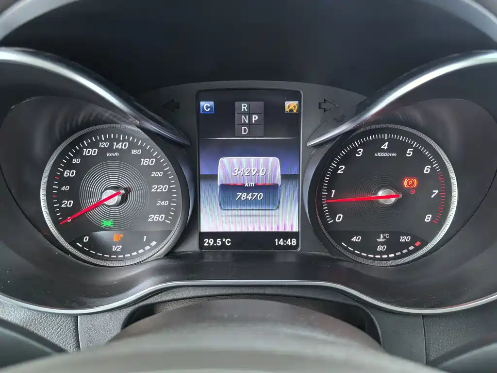 Mercedes-Benz GLC — миниатюра 9