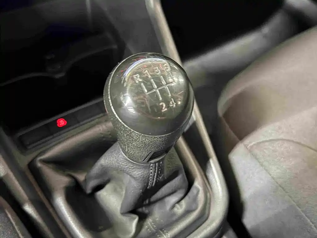 Volkswagen Santana — миниатюра 13