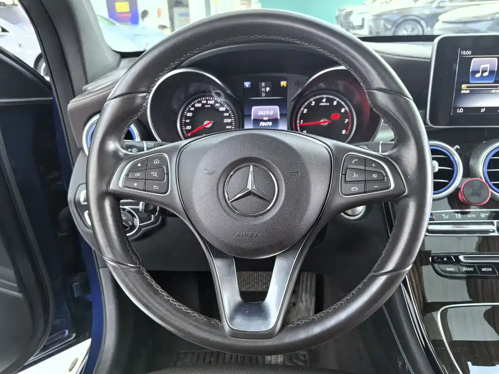 Mercedes-Benz GLC — миниатюра 8