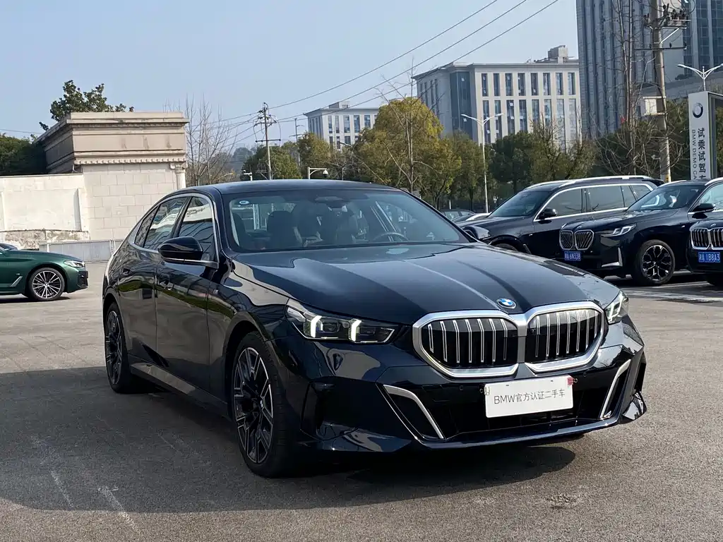BMW 5 Series 5 2025 530Li Premium M Sport
