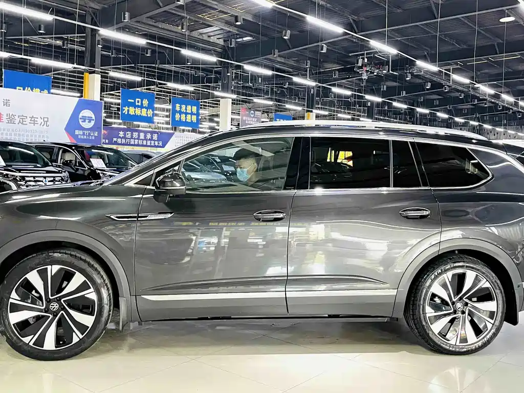 Volkswagen Talagon — миниатюра 3