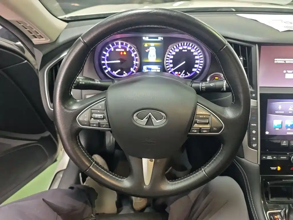 Infiniti Q50L — миниатюра 11
