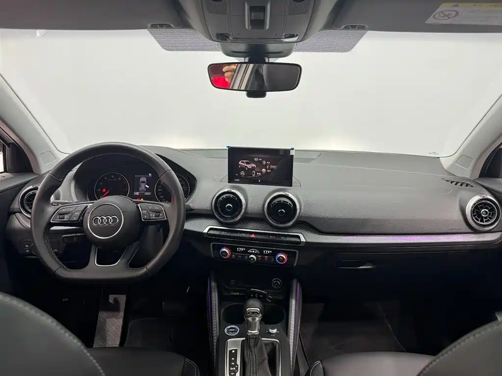 Audi Q2L — миниатюра 6