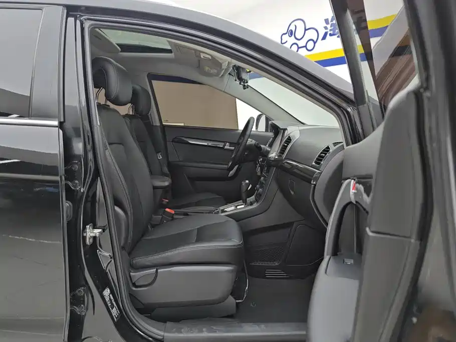 Chevrolet Captiva — миниатюра 8