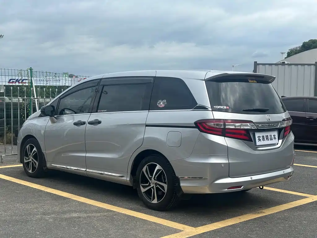 Honda Odyssey — миниатюра 4