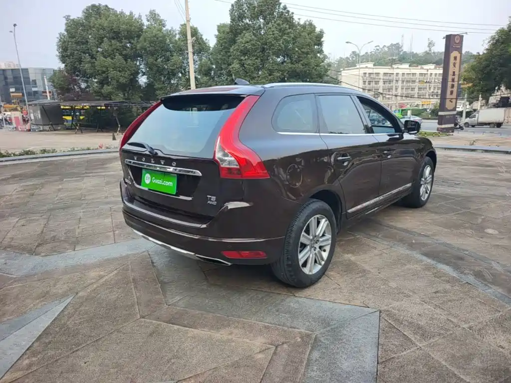 Volvo XC60 — миниатюра 7