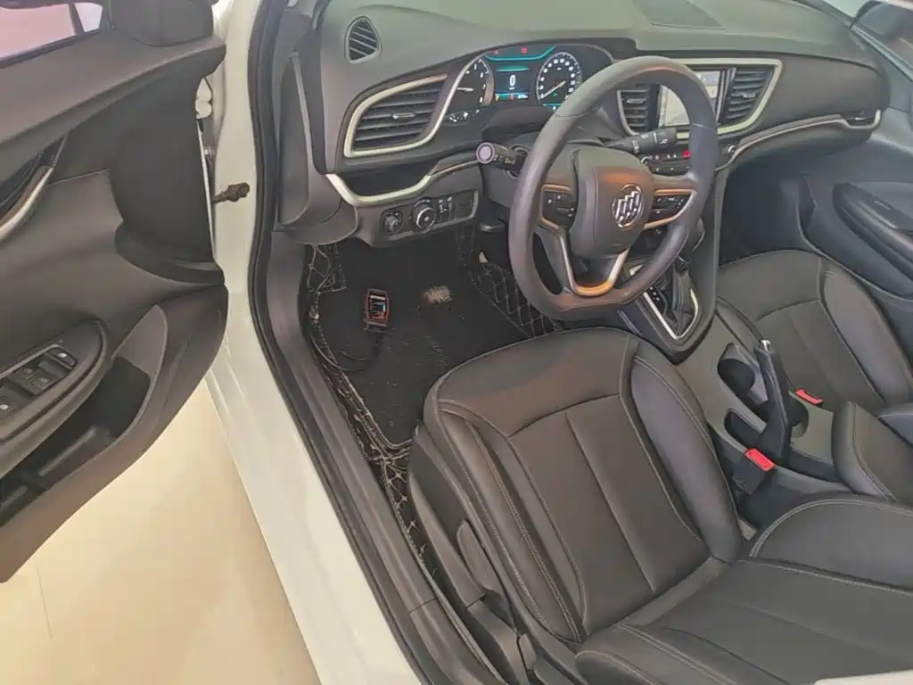 Buick Excelle — миниатюра 16