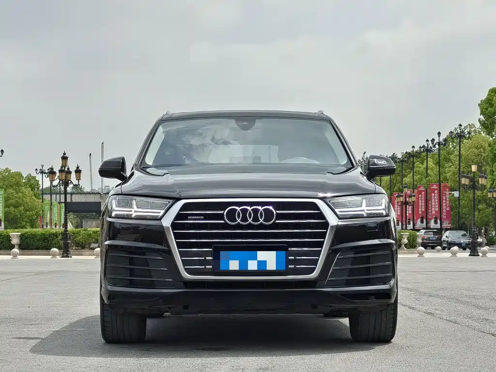 Audi Q7 — миниатюра 2