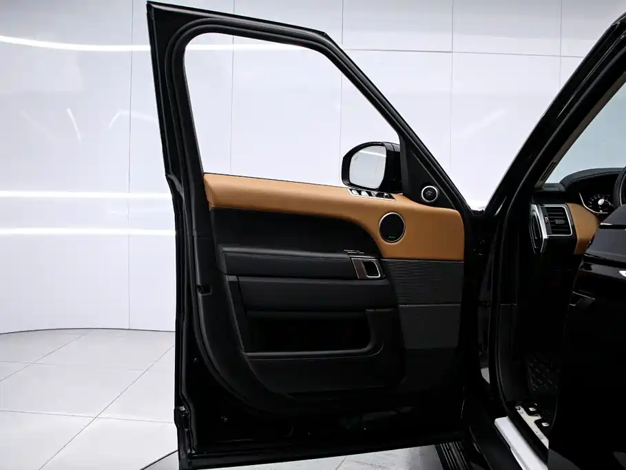 Land Rover Sport — миниатюра 13