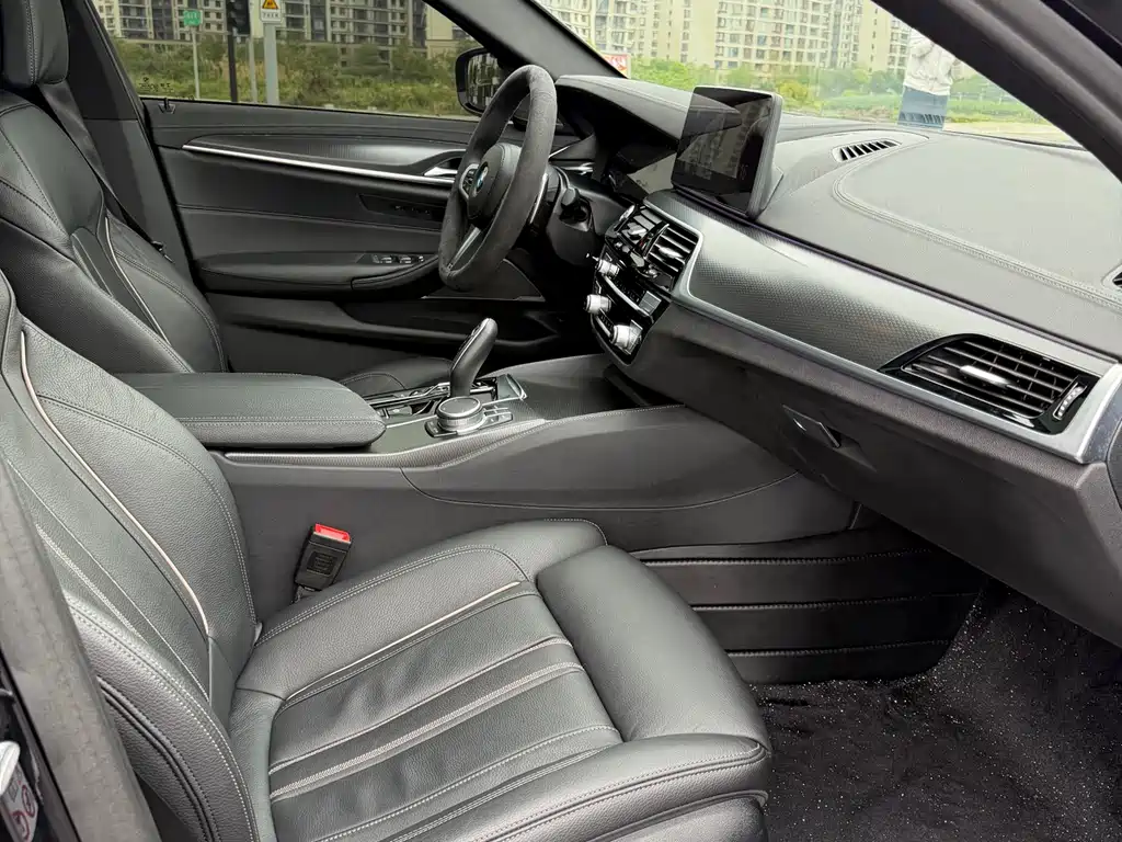 BMW 5 Series 5 2022 530i M Sport