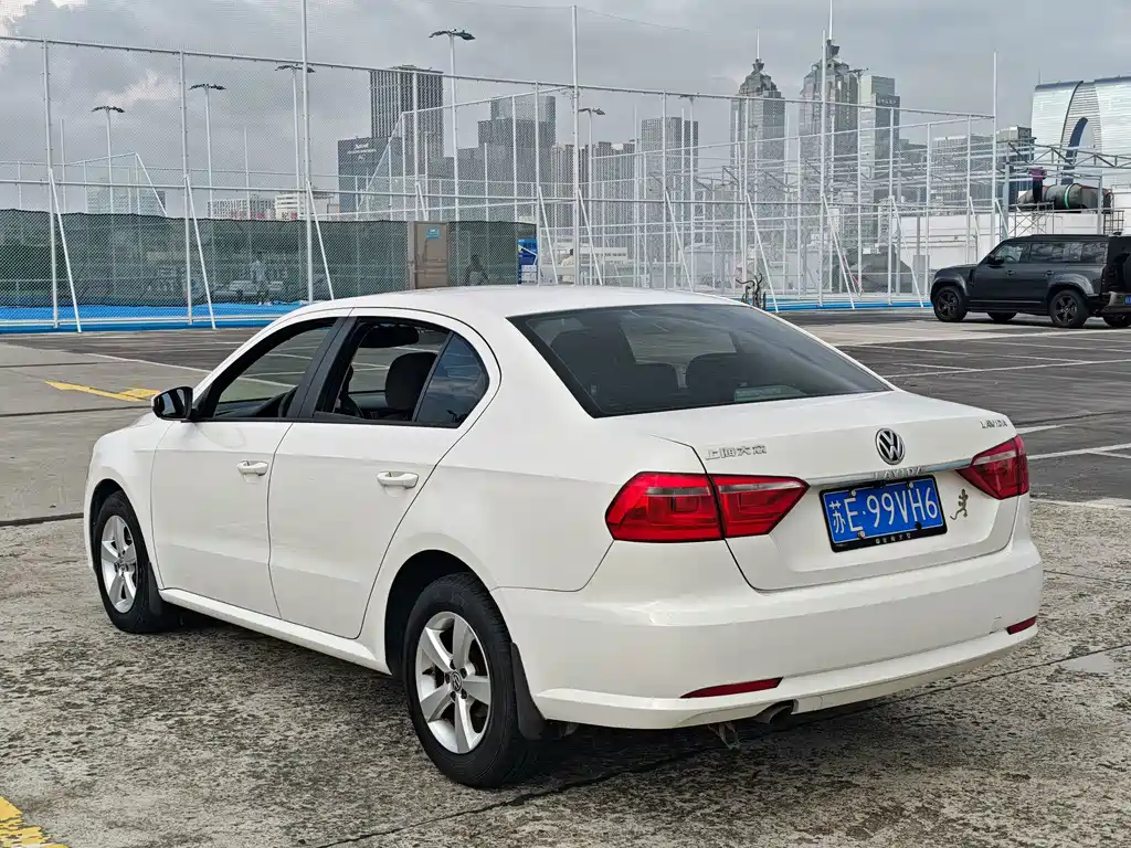 Volkswagen Lavida — миниатюра 6