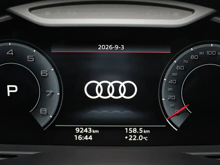 Audi Q7 — миниатюра 11
