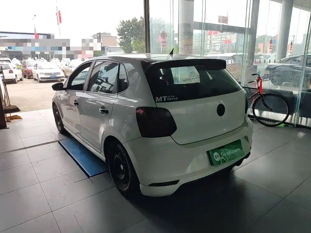 Volkswagen Polo — миниатюра 5