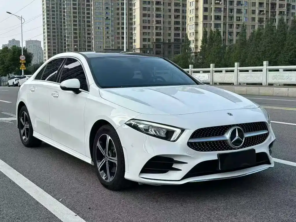 Mercedes-Benz A-Class — миниатюра 3