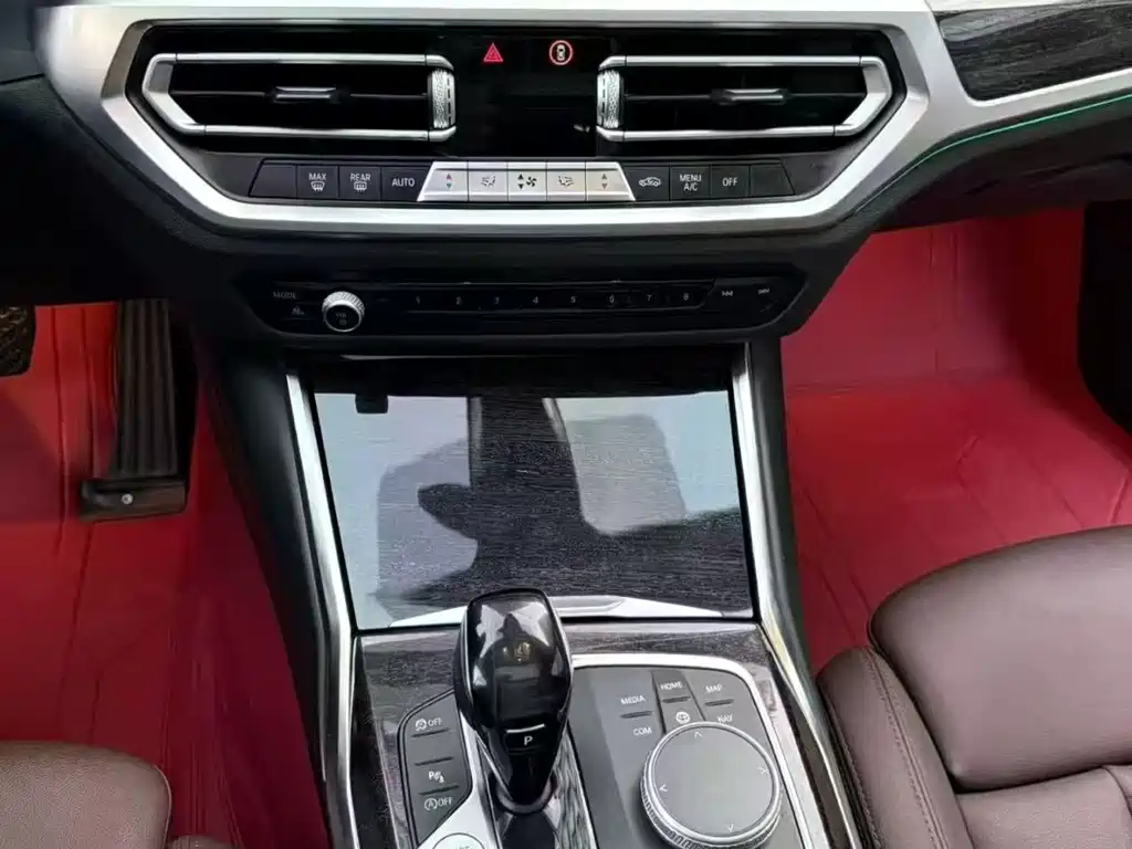 BMW 3 Series — миниатюра 9