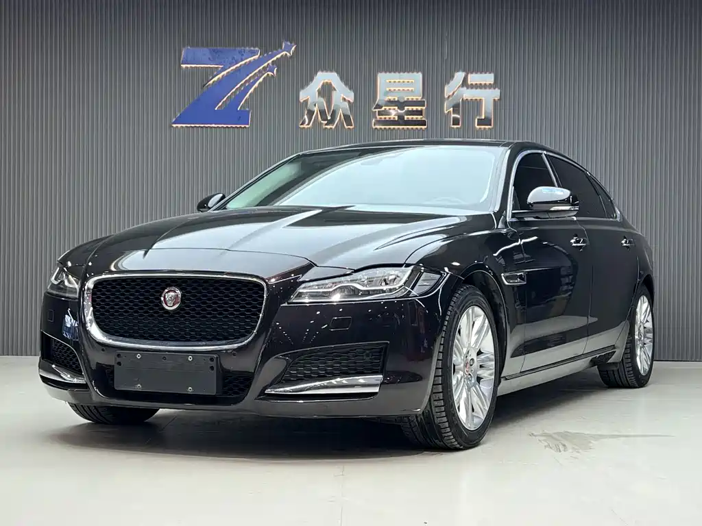 Jaguar XFL 2018