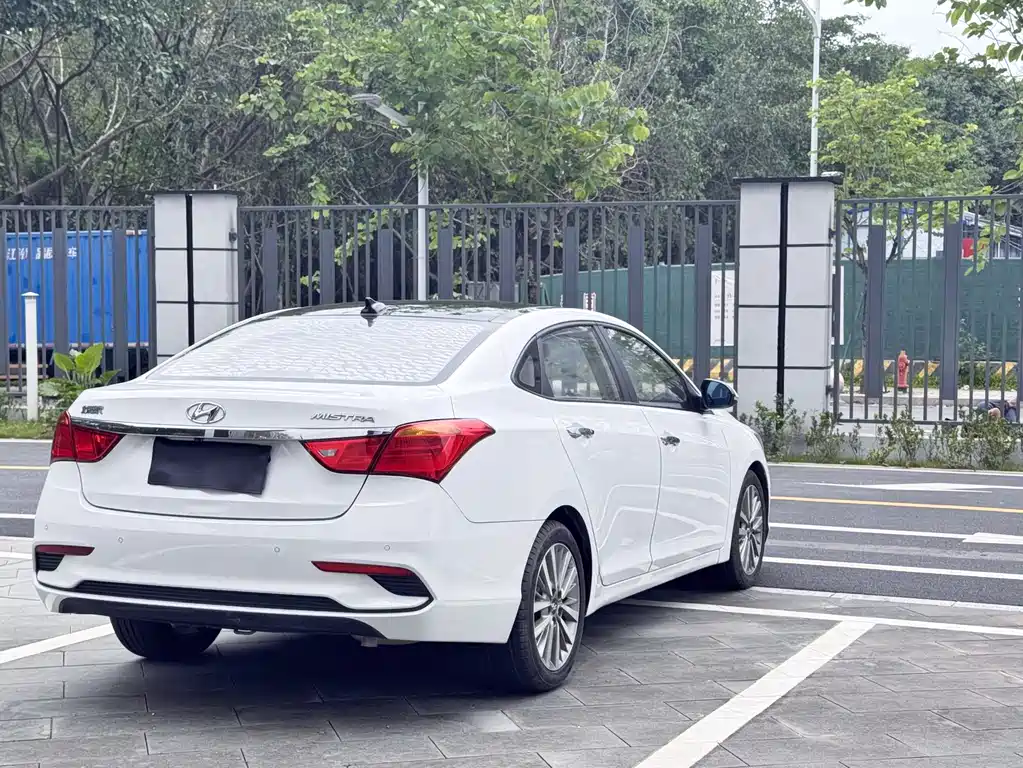 Hyundai Mistra 2019 1.6T AT GLS VI