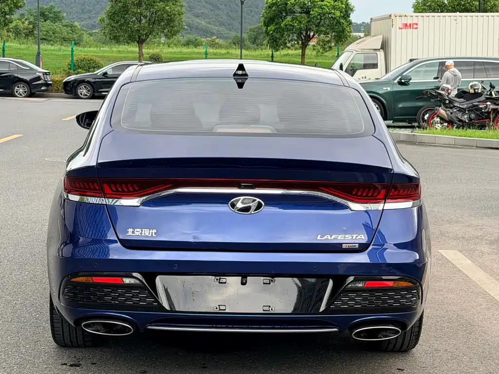 Hyundai Fista — миниатюра 5