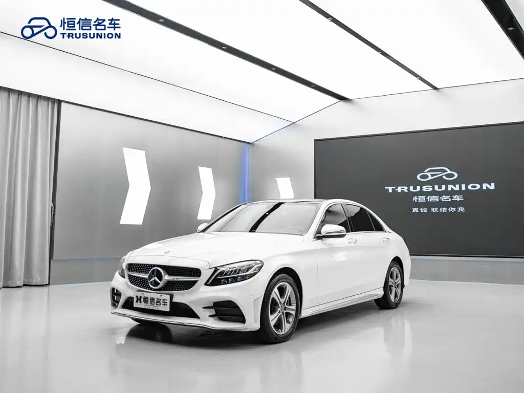 Mercedes-Benz C-Class — миниатюра 3