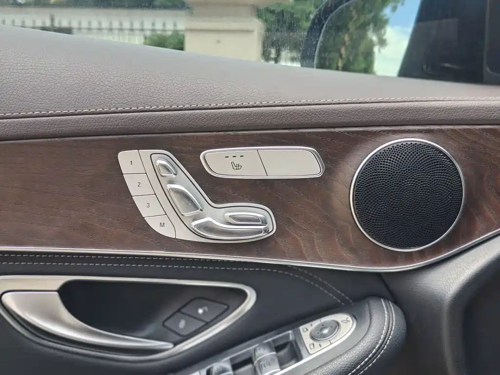 Mercedes-Benz GLC — миниатюра 5