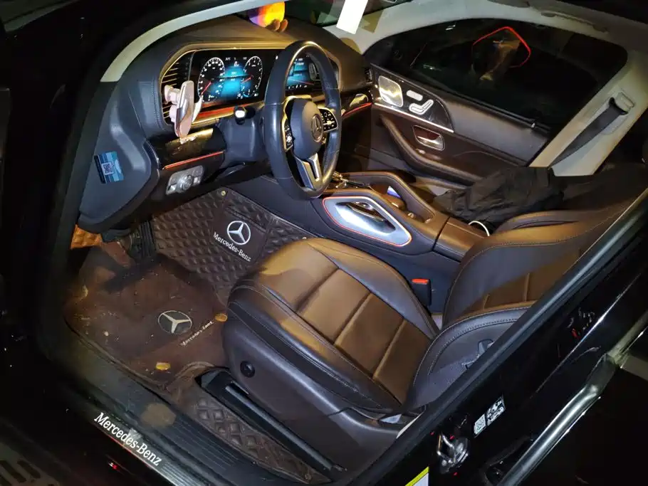 Mercedes-Benz GLE (Import) — миниатюра 9