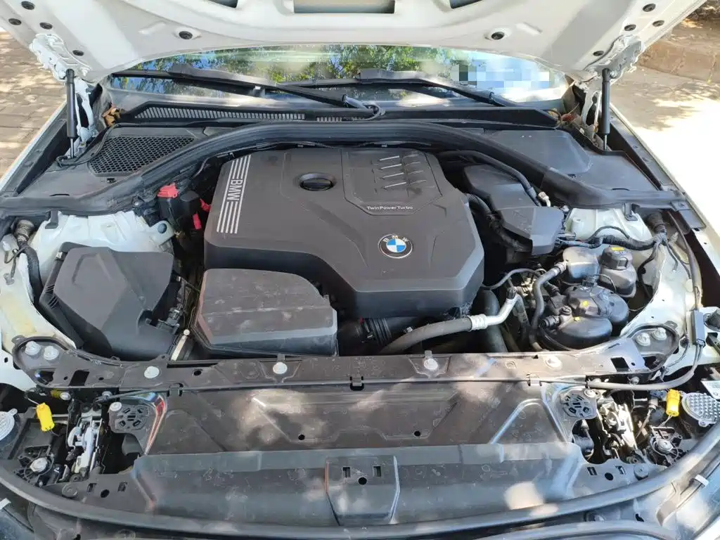 BMW 3 Series — миниатюра 11