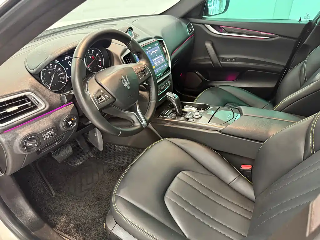Maserati Ghibli — миниатюра 5