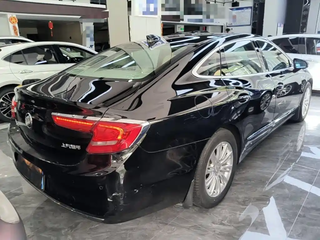 Buick LaCrosse — миниатюра 7