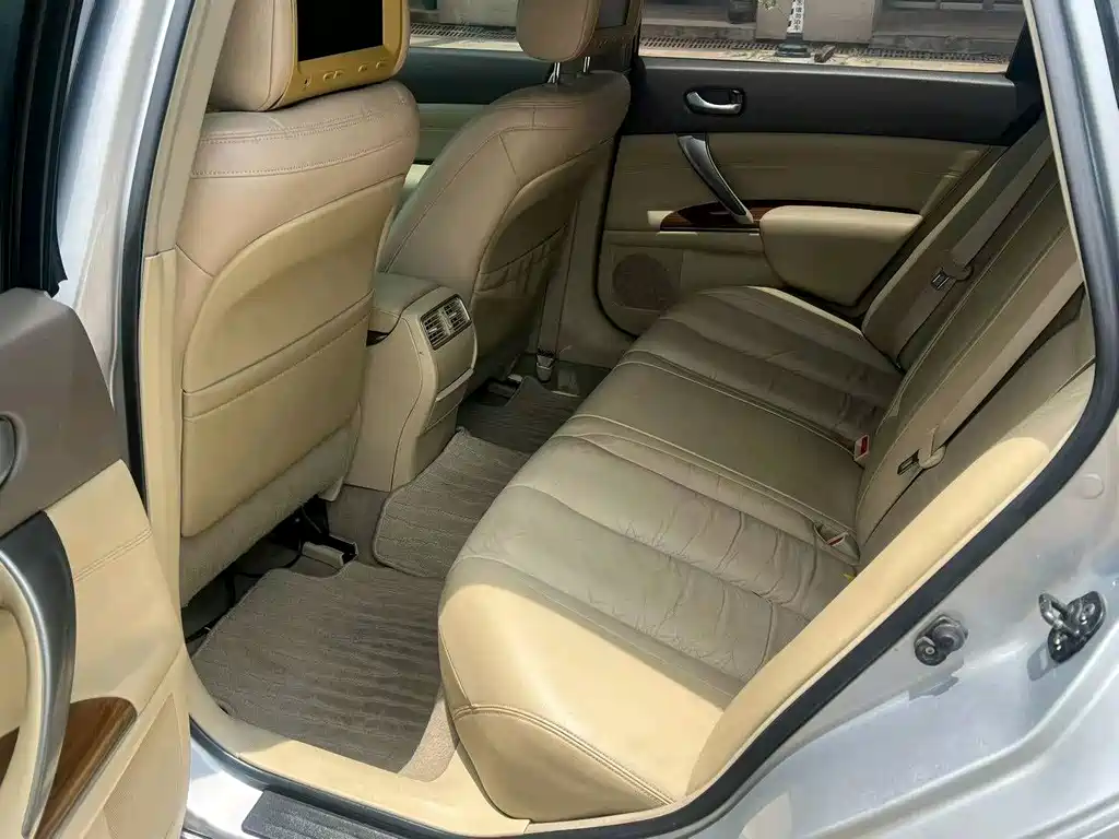 Nissan Teana — миниатюра 6