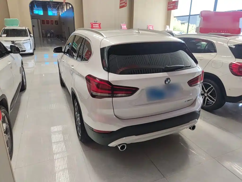 BMW X1 — миниатюра 17