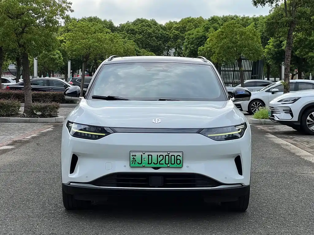 Leapmotor Leapmotor C11 — миниатюра 2